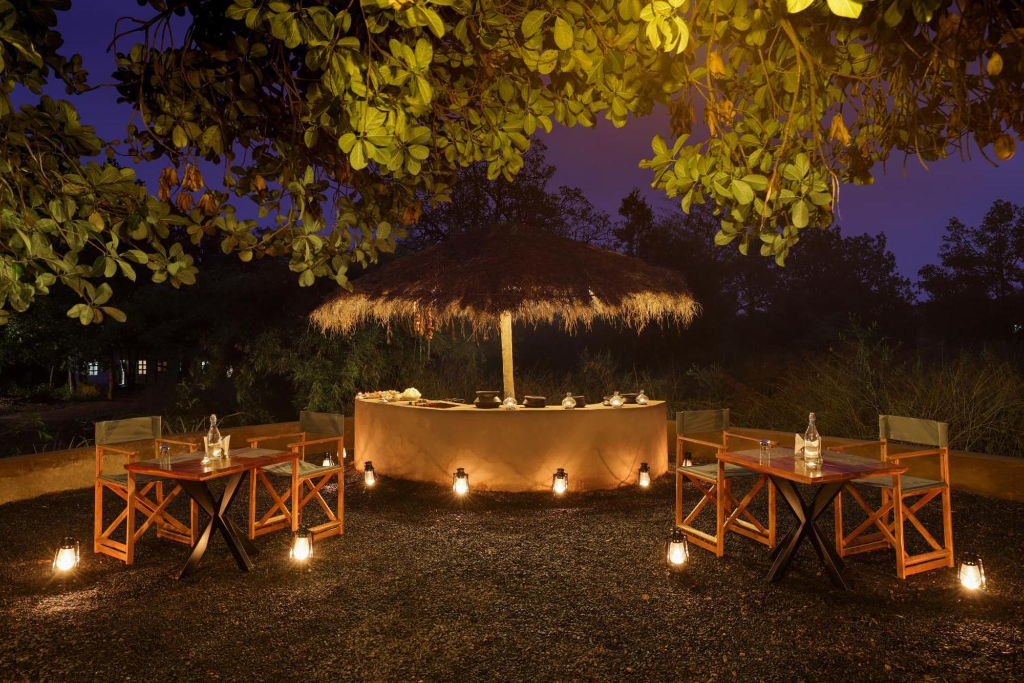 Lemon Tree Wildlife Resort, Kanha Exterior photo
