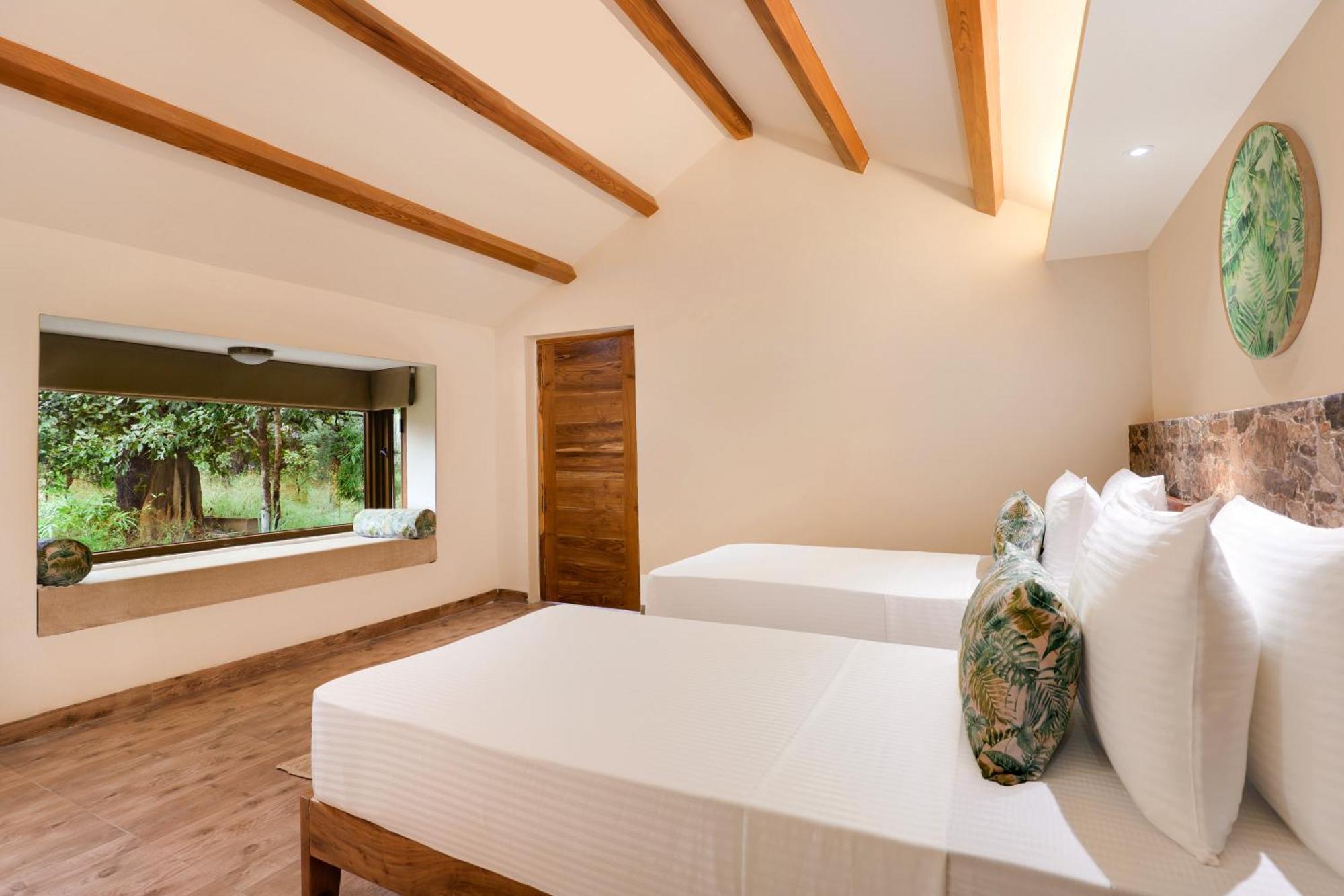 Lemon Tree Wildlife Resort, Kanha Room photo